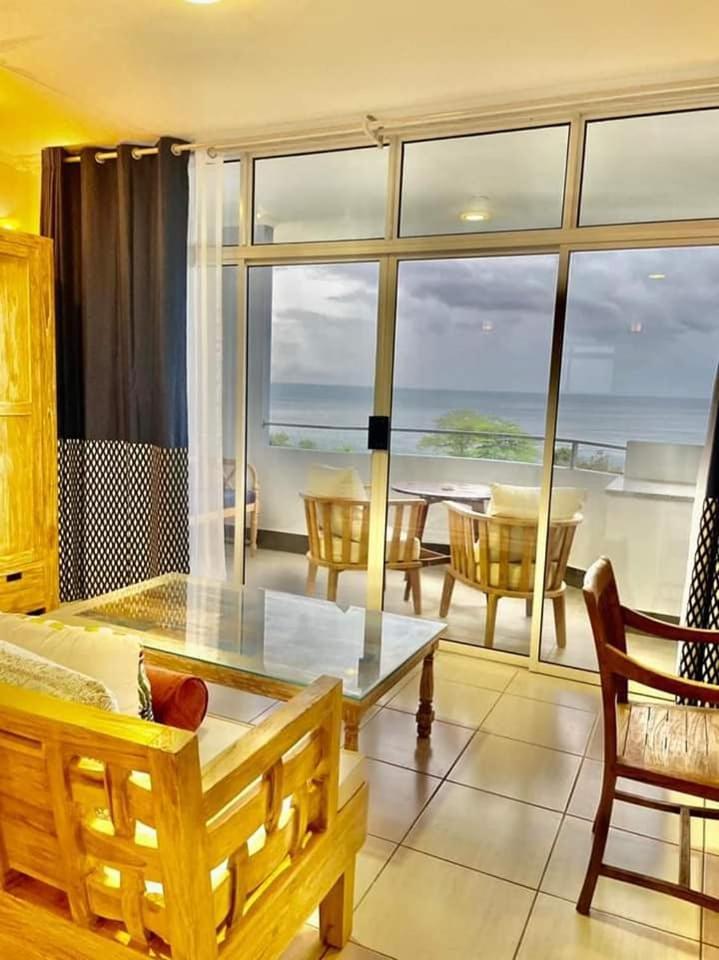 Beau Vallon Studios - Apartments Vacation Rentals Victoria Εξωτερικό φωτογραφία